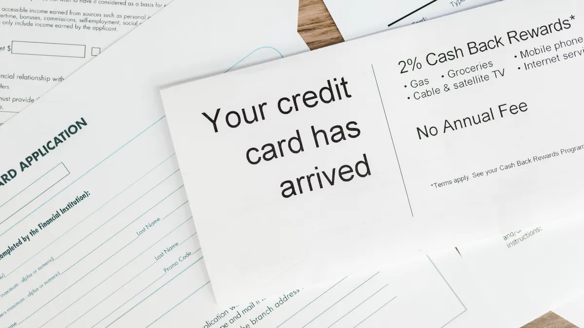 credit card offer documents with cashback terms